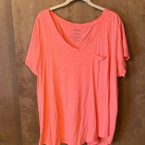 Coral V-neck tee by Torrid
